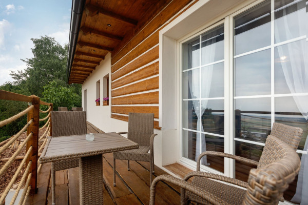 DĚTSKÝ SEN NA CHALUPĚ U LESA