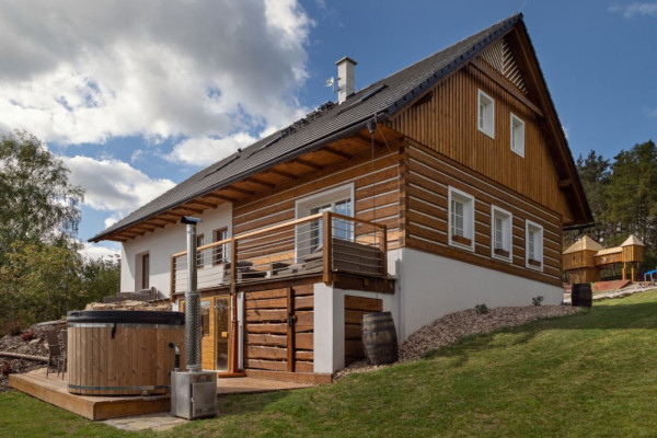 DĚTSKÝ SEN NA CHALUPĚ U LESA