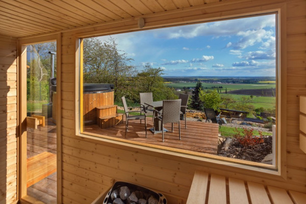 DĚTSKÝ SEN NA CHALUPĚ U LESA