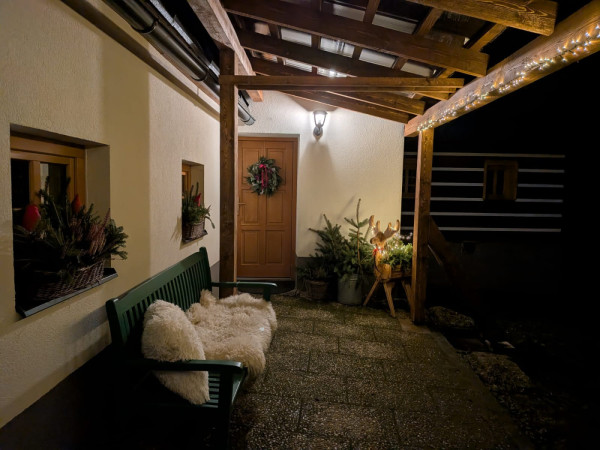 CHALUPA S POTOKEM V JIZERSKÝCH HORÁCH