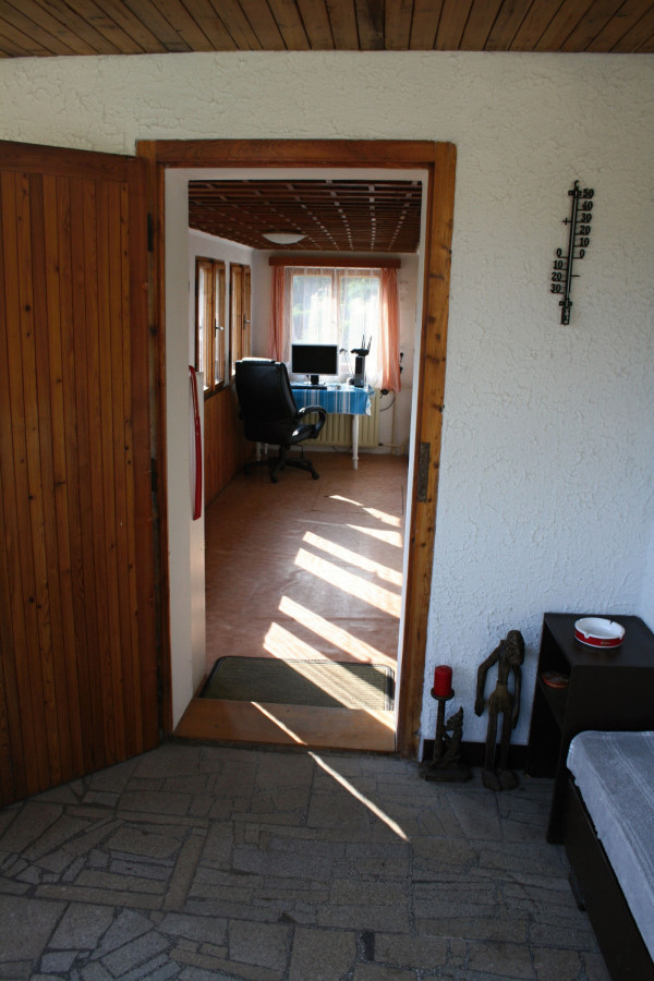 LETNÍ CHALUPA U ŘEKY OHŘE