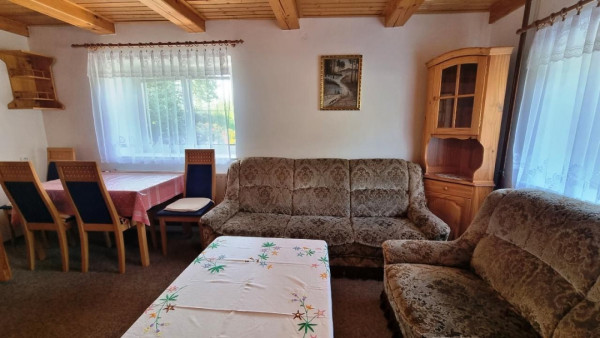 LEVNÉ UBYTOVÁNÍ KOUTY NAD DESNOU