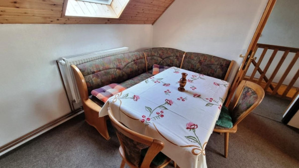 LEVNÉ UBYTOVÁNÍ KOUTY NAD DESNOU