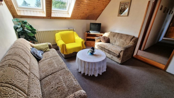 LEVNÉ UBYTOVÁNÍ KOUTY NAD DESNOU