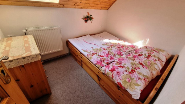 LEVNÉ UBYTOVÁNÍ KOUTY NAD DESNOU