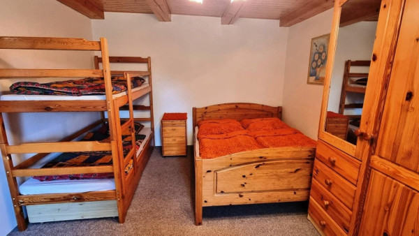 LEVNÉ UBYTOVÁNÍ KOUTY NAD DESNOU