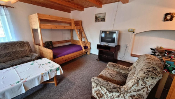 LEVNÉ UBYTOVÁNÍ KOUTY NAD DESNOU