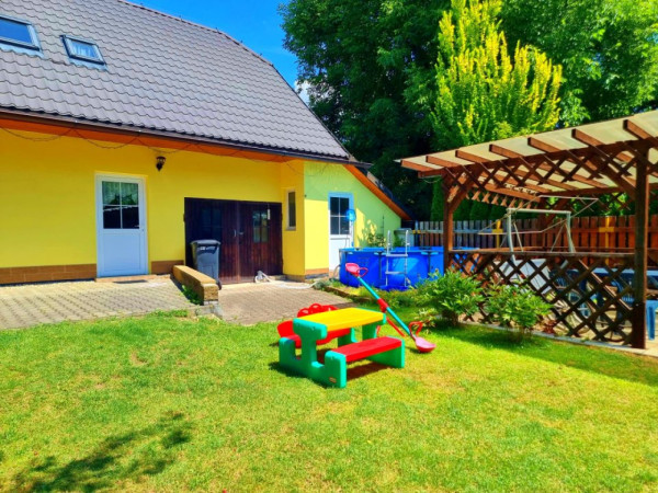 LEVNÉ UBYTOVÁNÍ KOUTY NAD DESNOU