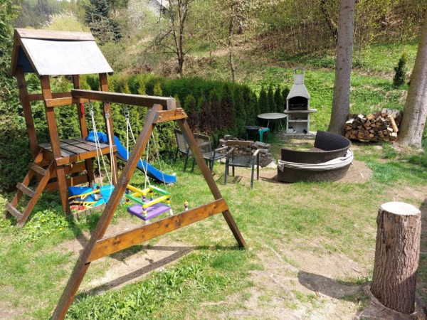 Chalupa CHALUPA U ČENKOVIC A BUKOVÉ HORY - chatachalupa.cz