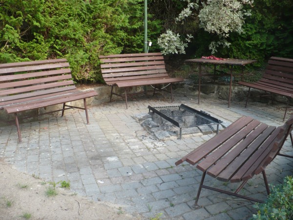 CHALUPA K PRONÁJMU S BAZÉNEM V ČESKÉM RÁJI