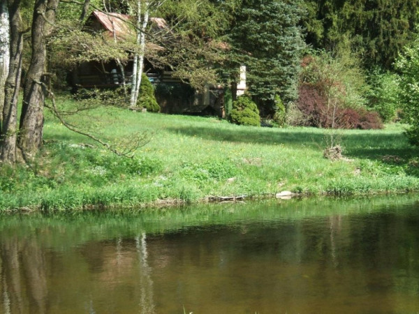 Chata CHATA NA BŘEHU SVRATKY