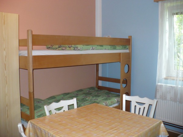 UBYTOVÁNÍ S BAZÉNEM