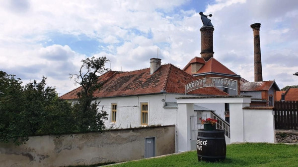VYSOČINA UBYTOVÁNÍ UNESCO TELČ
