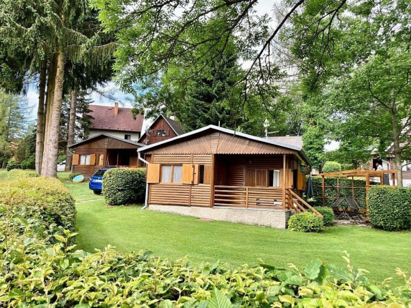 LEVNÉ UBYTOVÁNÍ VODNÍ NÁDRŽ LIPNO