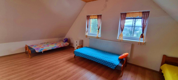 CHALUPA PRO RODINY S DĚTMI