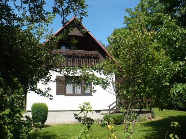 PRONÁJEM CHATY S KRBEM