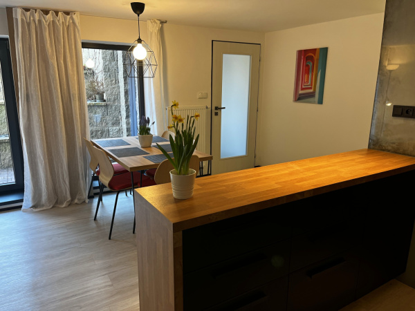 NOVÉ WELLNESS UBYTOVÁNÍ  U JIČÍNA