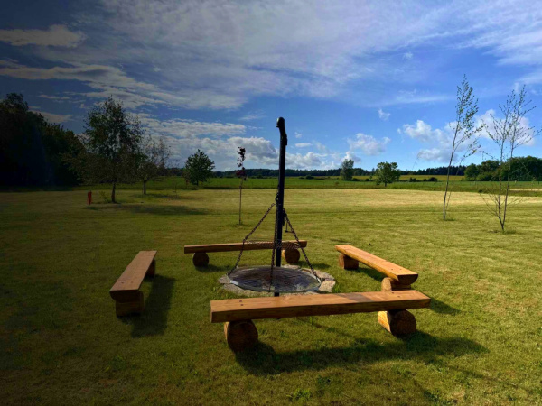 KARAVANOVÉ STÁNÍ, KEMPING, STANOVÁNÍ, GLAMPING, CYKLOTURISTIKA