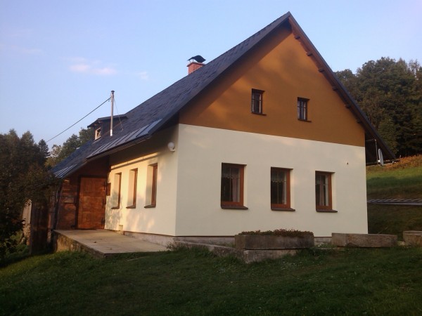 CHALUPA NA SAMOTĚ V KRKONOŠÍCH