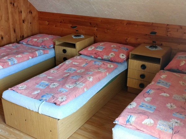 PRONÁJEM CHATY V ČESKÉM RÁJI
