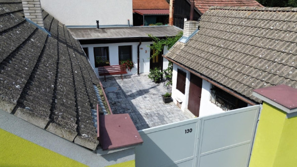 CHALUPA K PRONÁJMU NA JIŽNÍ MORAVĚ