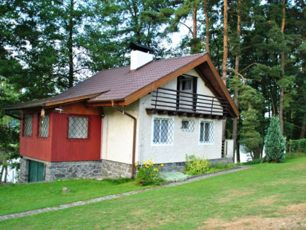 CHATA K PRONAJMUTÍ PRO RYBÁŘE