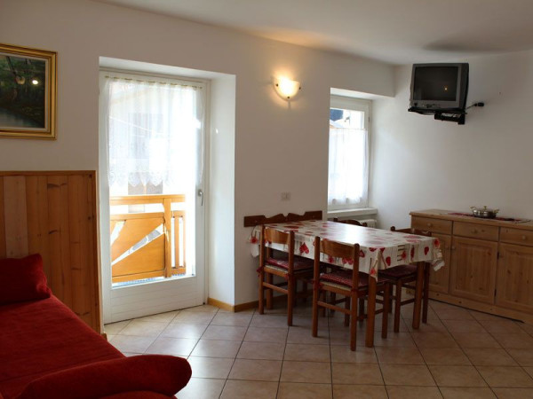 APARTMÁNY VAL DI PEJO 4 KM OD SVAHU