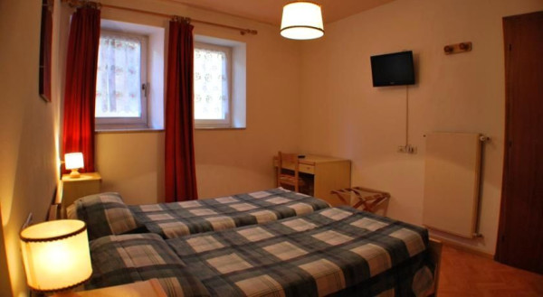 HOTEL S POLOPENZÍ 5 KM OD SJEZDOVKY
