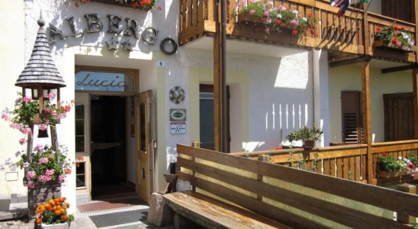 HOTEL S POLOPENZÍ 5 KM OD SJEZDOVKY