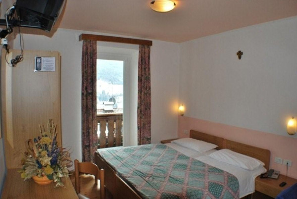 HOTEL S POLOPENZÍ 5 KM OD SJEZDOVKY