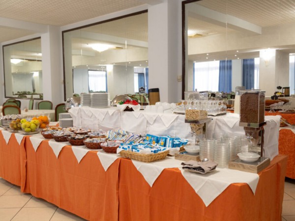 Wave Hotel **** - Acireale - Sicílie