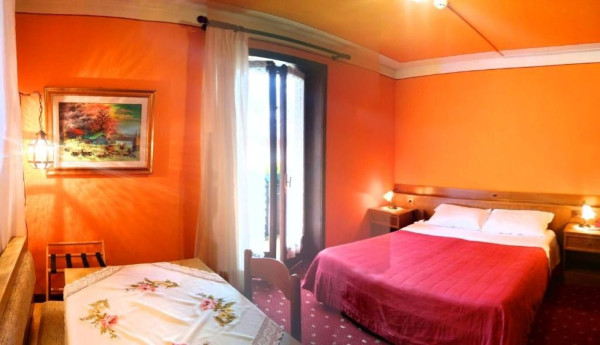 HOTEL S POLOPENZÍ ITÁLIE