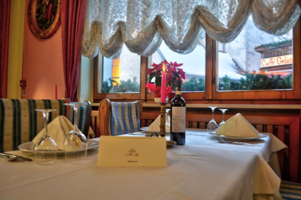 HOTEL S POLOPENZÍ ITÁLIE