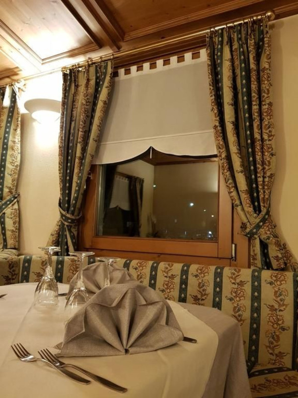HOTEL S POLOPENZÍ U SKIAREÁLU ITÁLIE