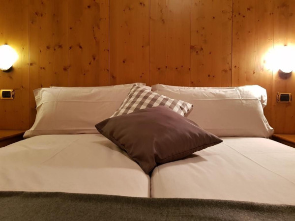 HOTEL S POLOPENZÍ U SKIAREÁLU ITÁLIE