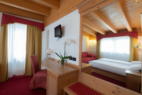 HOTEL S WELLNESS A BAZÉNEM ITÁLIE