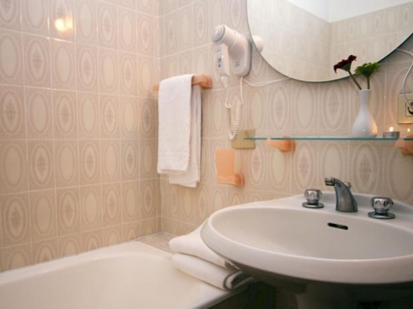 HOTEL SE SAUNOU