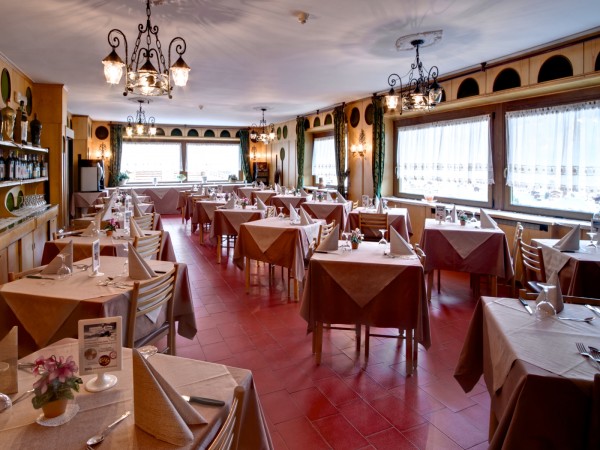 HOTEL SE SAUNOU