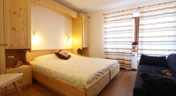 HOTEL SE SNÍDANÍ 3 KM OD VLEKŮ V CAVALESE