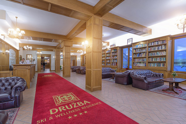 LYŽOVÁNÍ SLOVENSKO SE SKIPASEM