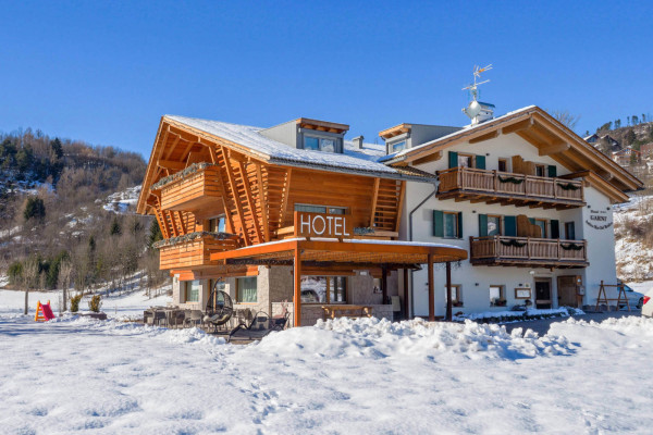 LYŽOVÁNÍ V ITÁLII SE SKIPASEM