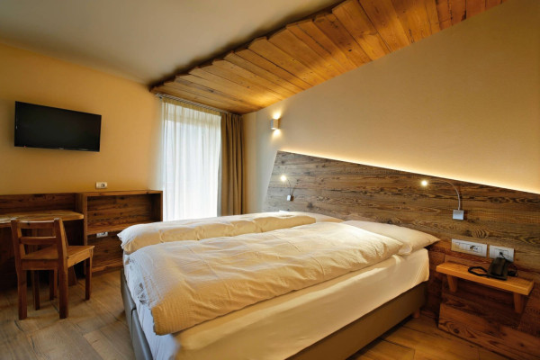 UBYTOVÁNÍ ALPE CERMIS