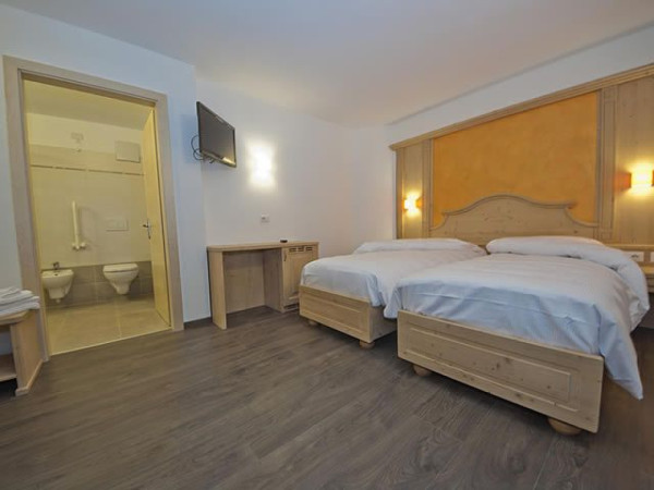 Ubytování s pizzerií Val di Sole  Marilleva-Folgarida 