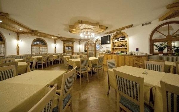 Ubytování s pizzerií Val di Sole  Marilleva-Folgarida 