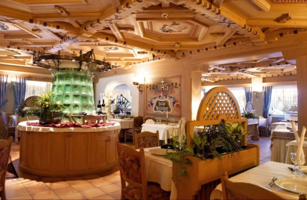 WELLNESS HOTEL FOLGARIA