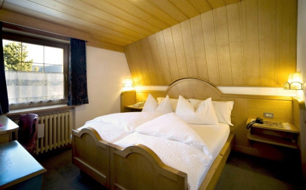 WELLNESS HOTEL FOLGARIA