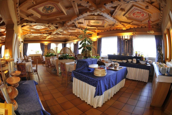 WELLNESS HOTEL FOLGARIA