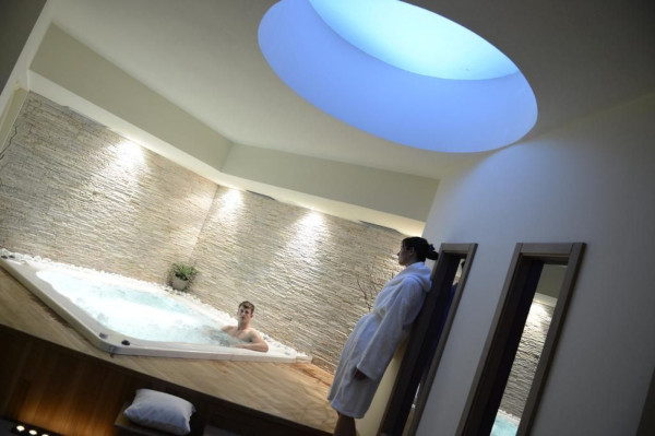 WELLNESS HOTEL FOLGARIA