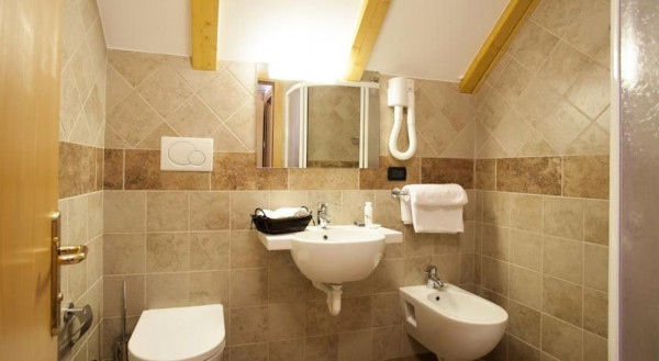 WELLNESS HOTEL FOLGARIA