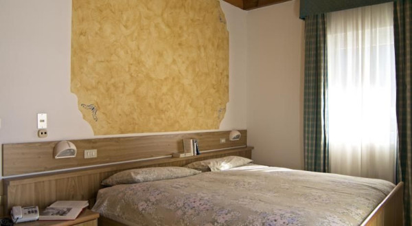 WELLNESS HOTEL S POLOPENZÍ MARILLEVA-FOLGARIDA